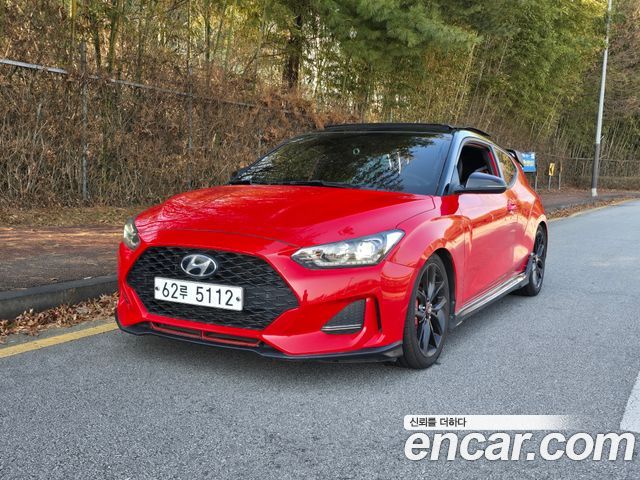 Hyundai Veloster 2018 — photo 1