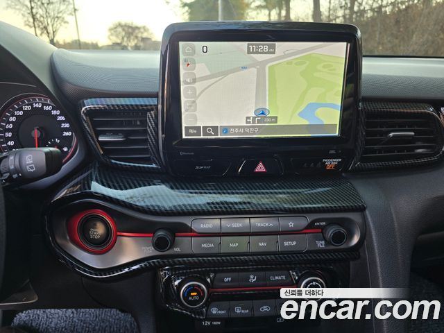 Hyundai Veloster 2018 — photo 11