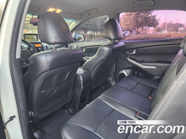 KG Mobility KORANDO 2014 — photo 16