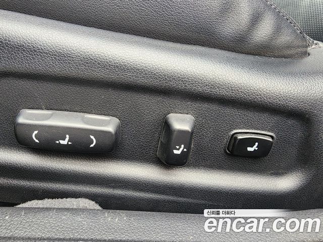 Kia K7 2015 — photo 12