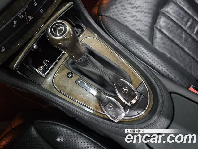 Mercedes-Benz CLS-Class 2010 — photo 11