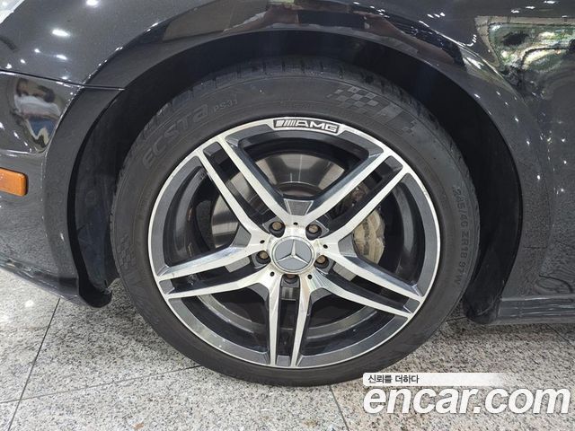 Mercedes-Benz CLS-Class 2010 — photo 20