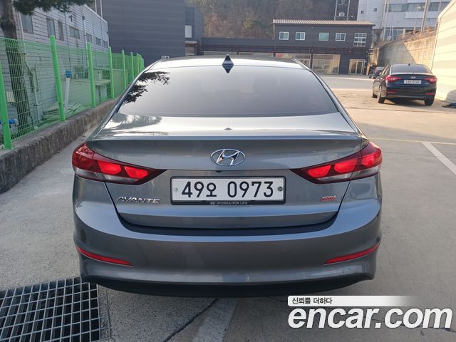 Hyundai AVANTE 2016 — photo 5