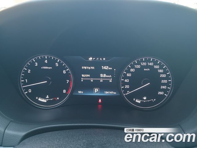 Hyundai AVANTE 2016 — photo 11