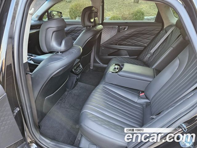 Kia K8 2022 — photo 18