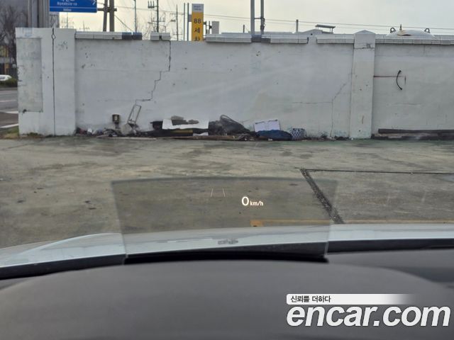 Volkswagen Tiguan 2021 — photo 15