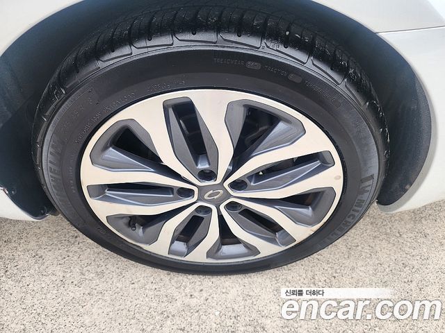 Renault Korea SM6 2016 — photo 19