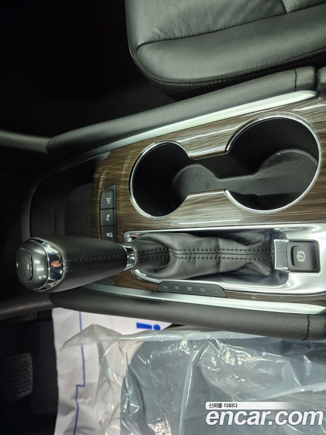 Chevrolet Korea Malibu 2020 — photo 17