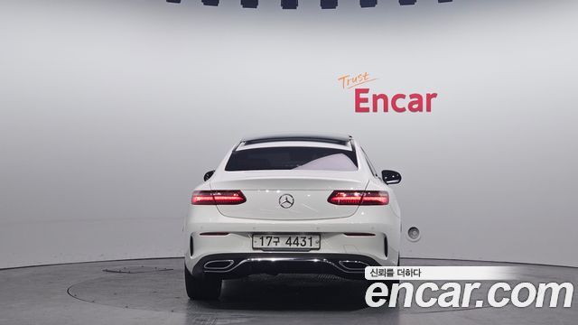 Mercedes-Benz E-Class 2019 — photo 4