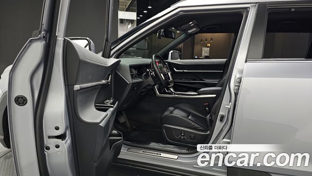KG Mobility Torres 2023 — photo 10