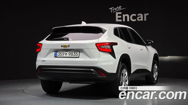 Chevrolet Korea Trax 2024 — photo 2