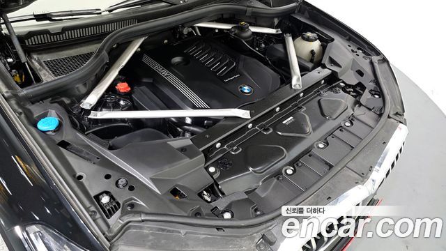 BMW X5 2022 — photo 6