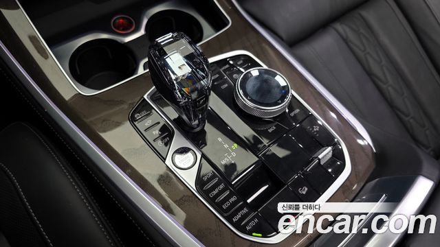 BMW X5 2022 — photo 9