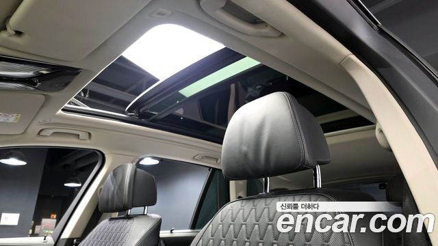 BMW X5 2022 — photo 16