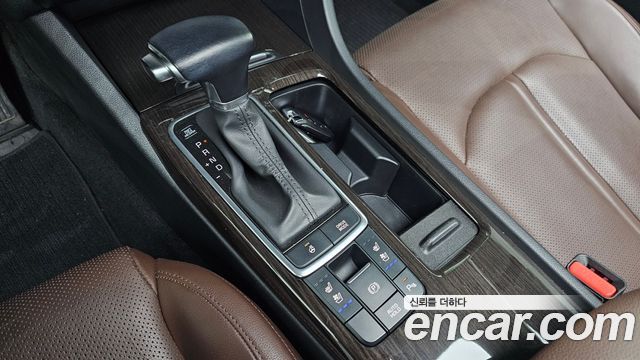 Kia K5 2016 — photo 9
