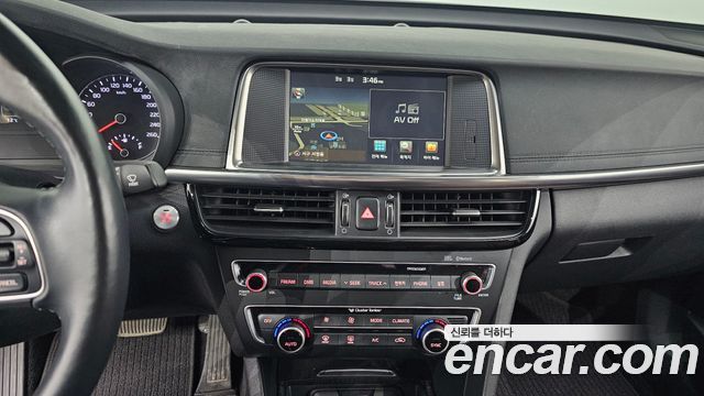 Kia K5 2016 — photo 14