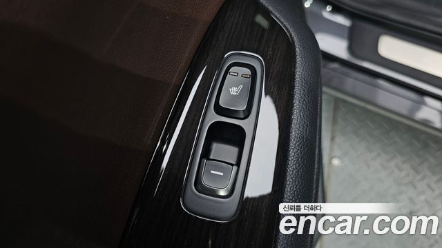 Kia K5 2016 — photo 18