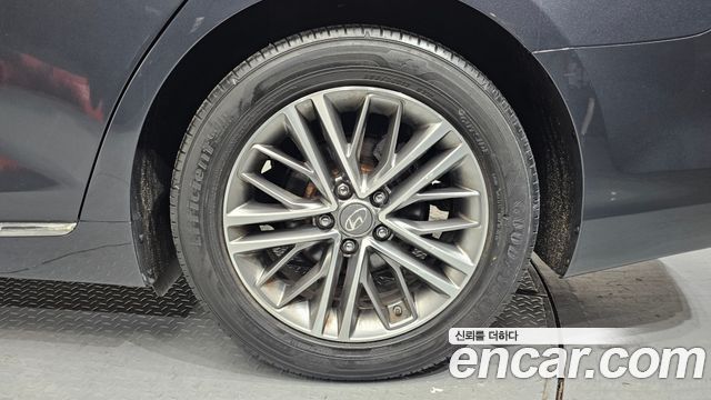 Hyundai Grandeur 2018 — photo 5