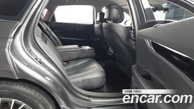 Genesis G80 2021 — photo 12