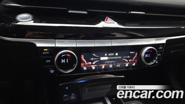 Genesis G80 2021 — photo 17