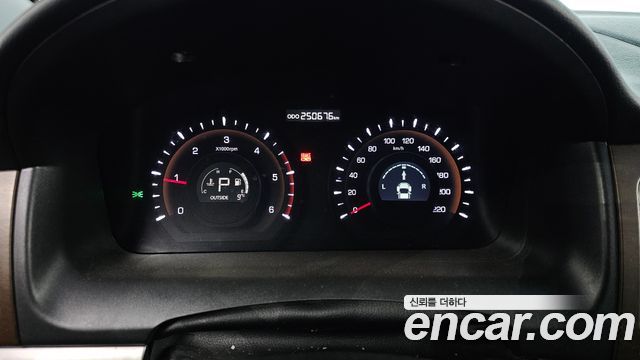 KG Mobility KORANDO 2012 — photo 8