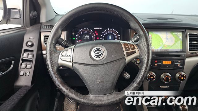 KG Mobility KORANDO 2012 — photo 14