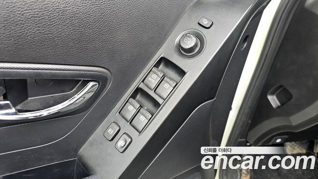 KG Mobility KORANDO 2012 — photo 18