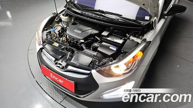 Hyundai AVANTE 2014 — photo 6