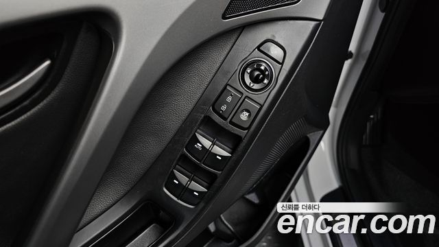 Hyundai AVANTE 2014 — photo 13