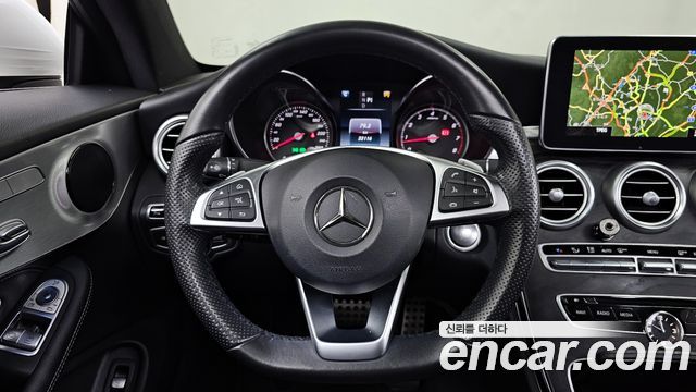 Mercedes-Benz C-Class 2016 — photo 13
