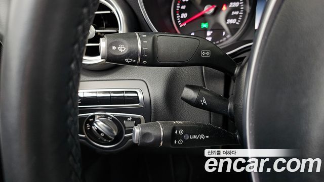 Mercedes-Benz C-Class 2016 — photo 14