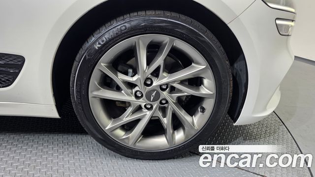 Genesis G70 2021 — photo 5