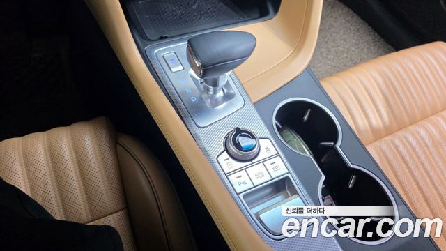 Genesis G70 2021 — photo 9