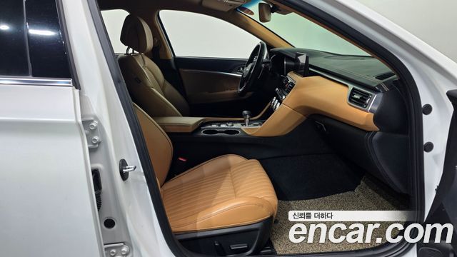 Genesis G70 2021 — photo 11