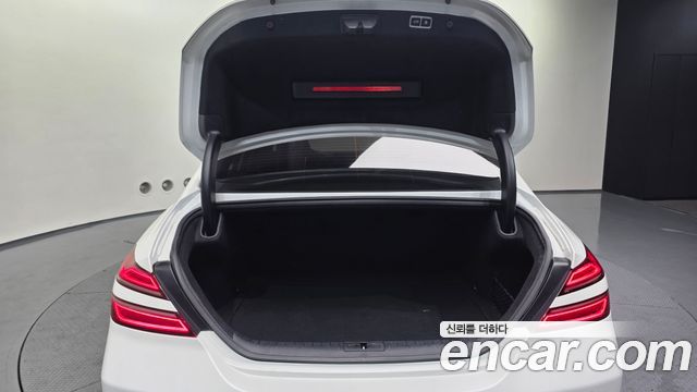 Genesis G70 2021 — photo 20