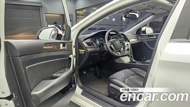 Hyundai Sonata 2015 — photo 11