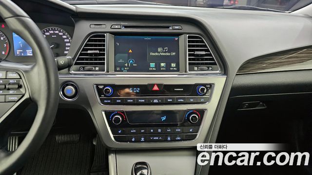 Hyundai Sonata 2015 — photo 14