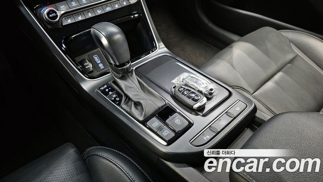 Hyundai Grandeur 2018 — photo 9
