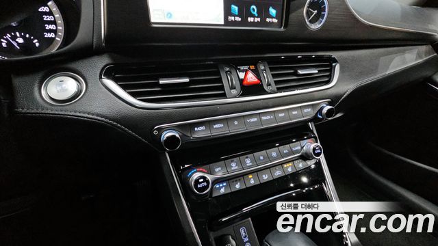 Hyundai Grandeur 2018 — photo 15