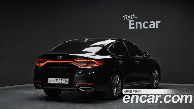 Hyundai Grandeur 2018 — photo 2