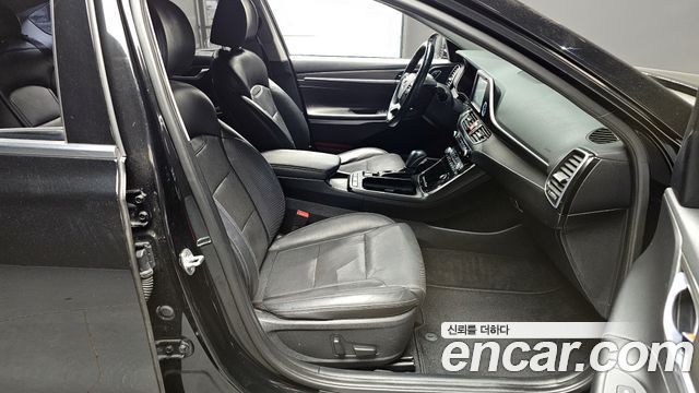 Hyundai Grandeur 2018 — photo 10