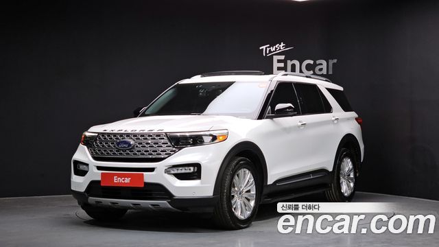 Ford Explorer 2020 — photo 1