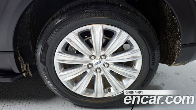 Ford Explorer 2020 — photo 5
