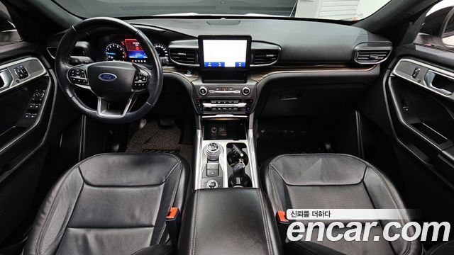 Ford Explorer 2020 — photo 7