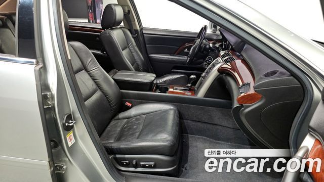Honda Legend 2010 — photo 12