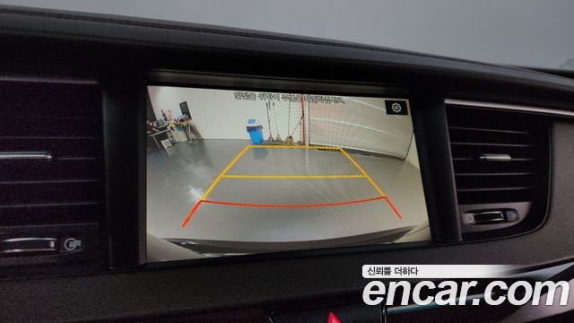 Kia K7 2019 — photo 16