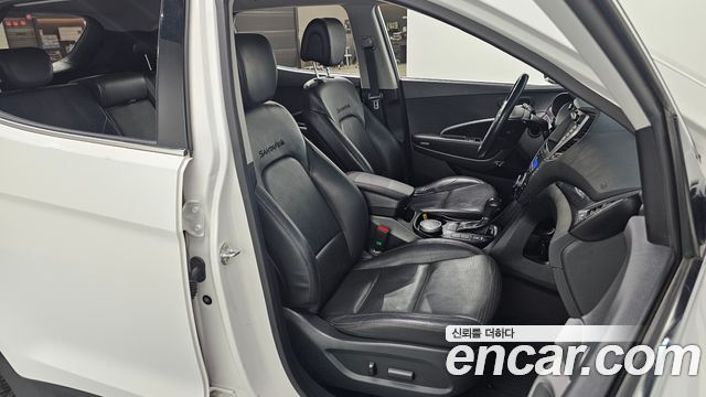 Hyundai Santafe 2014 — photo 11