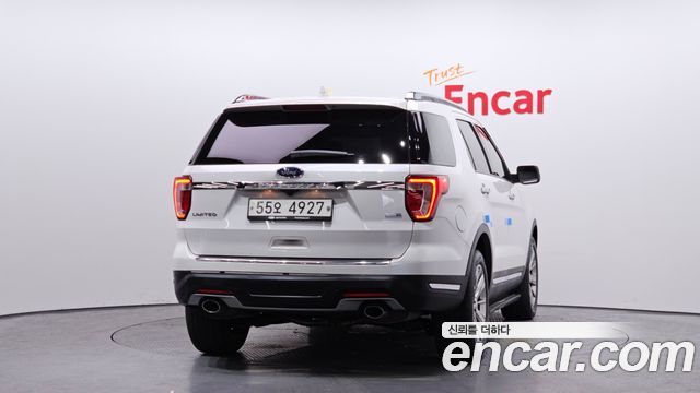 Ford Explorer 2019 — photo 4