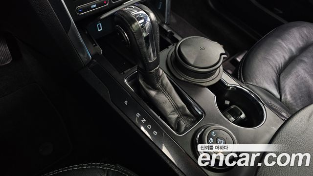 Ford Explorer 2019 — photo 9