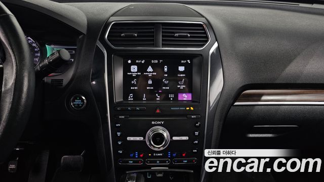 Ford Explorer 2019 — photo 15